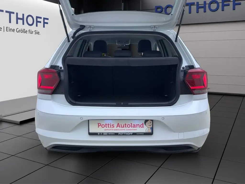 Photo 1 : Volkswagen Polo 2021 Petrol