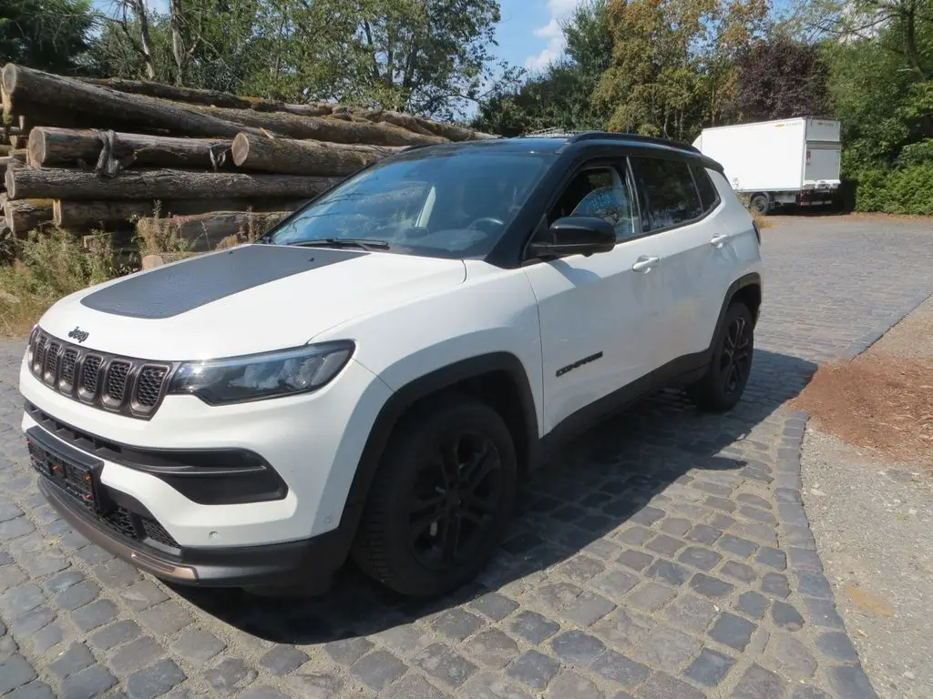 Photo 1 : Jeep Compass 2022 Hybrid