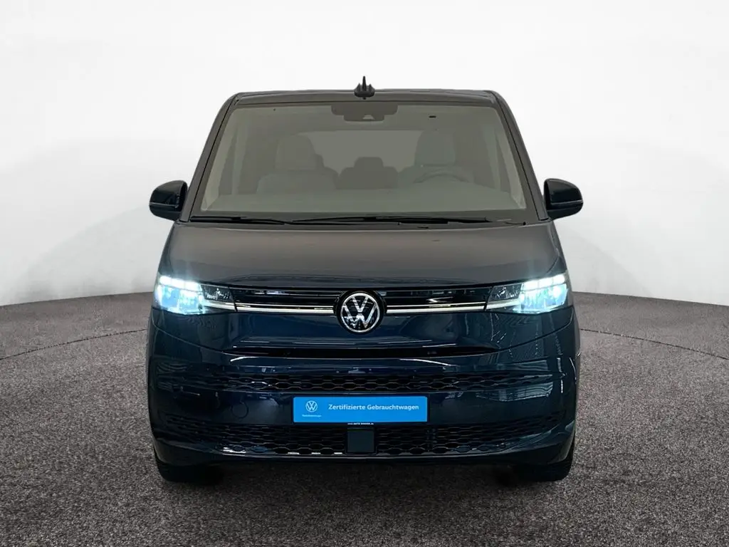 Photo 1 : Volkswagen T7 2023 Hybrid