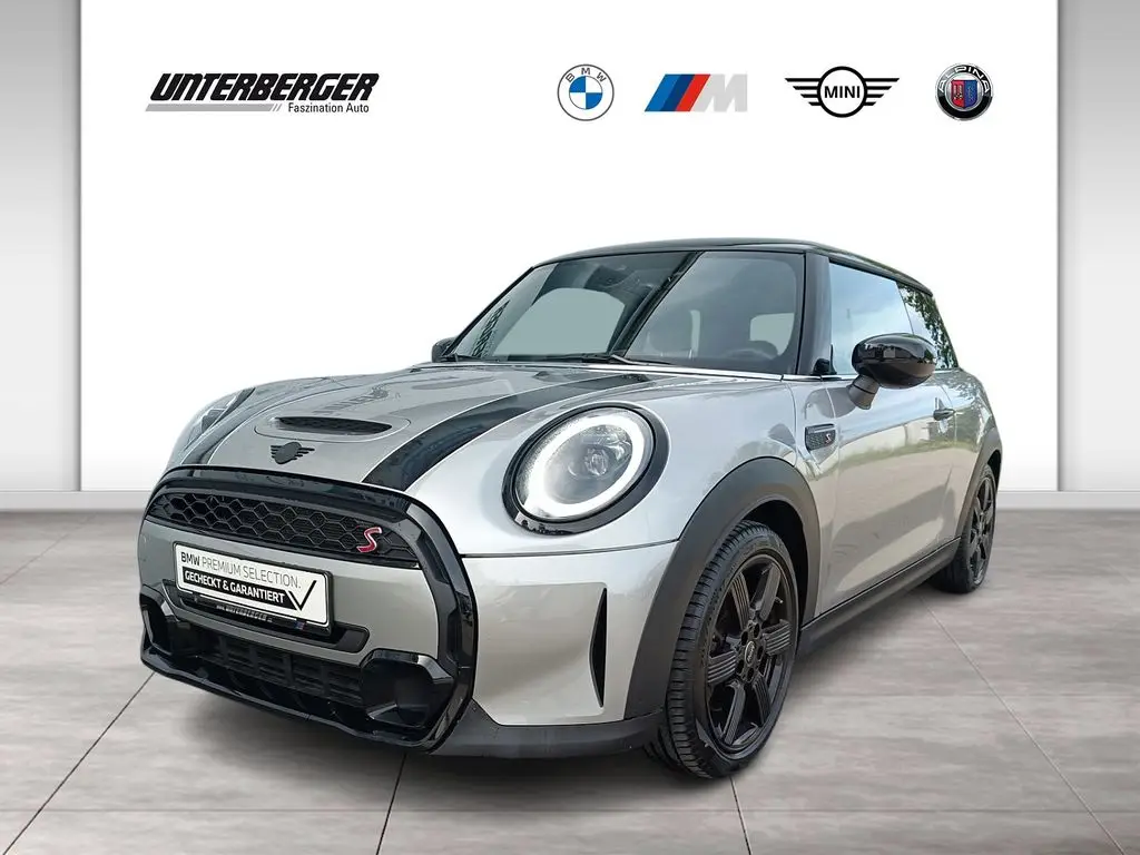 Photo 1 : Mini Cooper 2023 Petrol