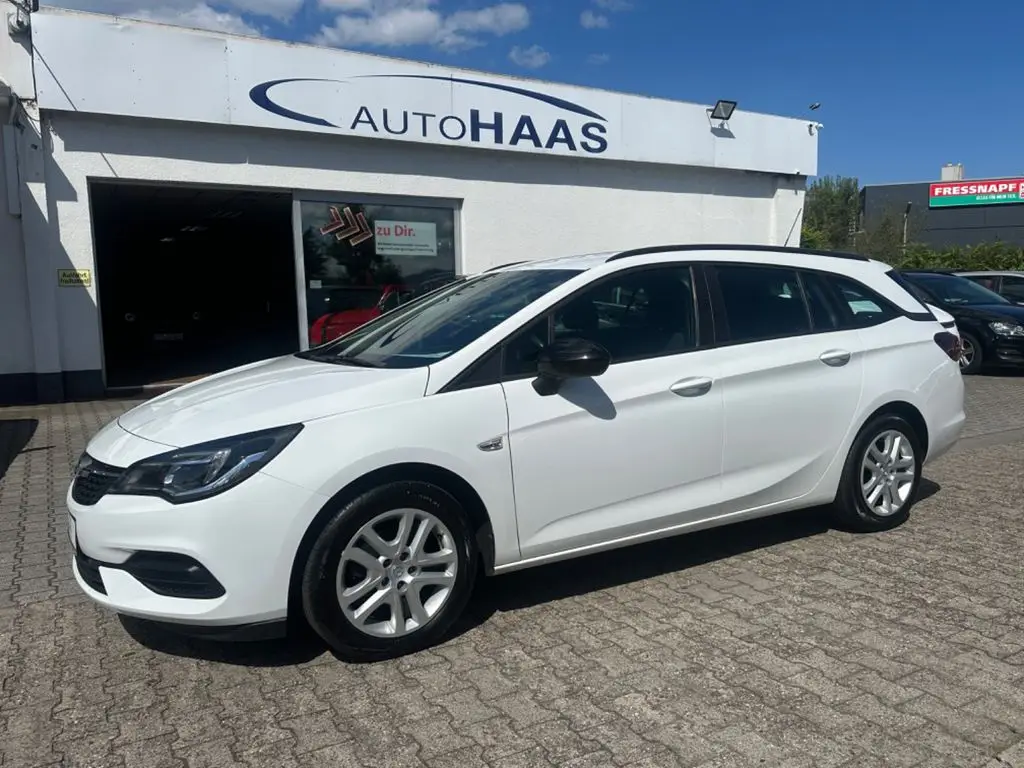 Photo 1 : Opel Astra 2021 Diesel