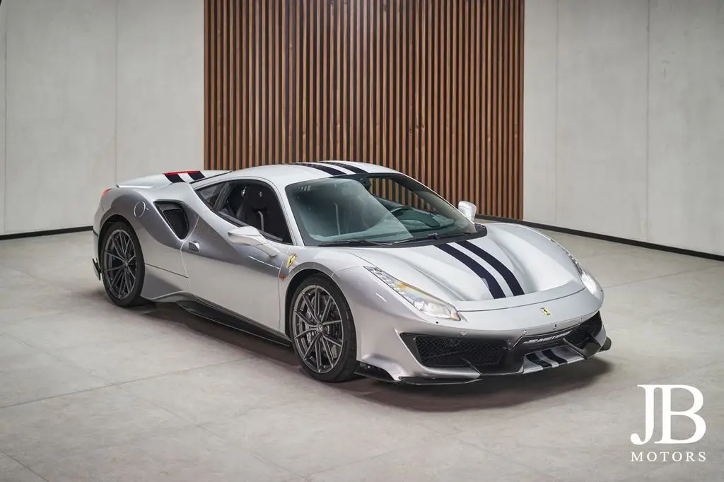 Photo 1 : Ferrari 488 2019 Essence