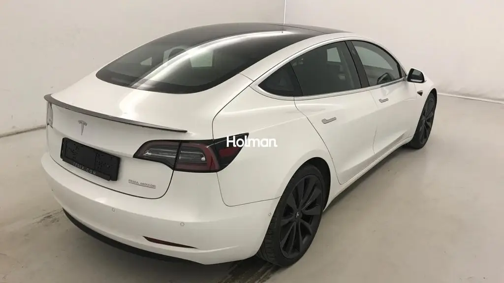 Photo 1 : Tesla Model 3 2020 Not specified