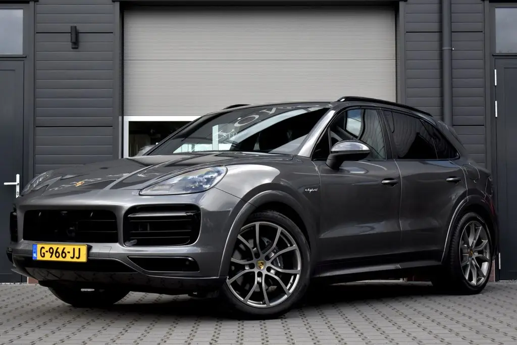 Photo 1 : Porsche Cayenne 2019 Hybride