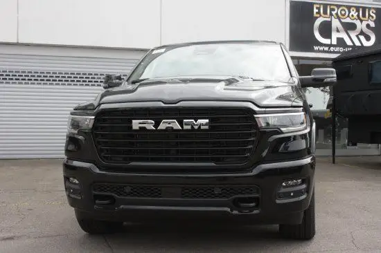 Photo 1 : Dodge Ram 2024 Petrol