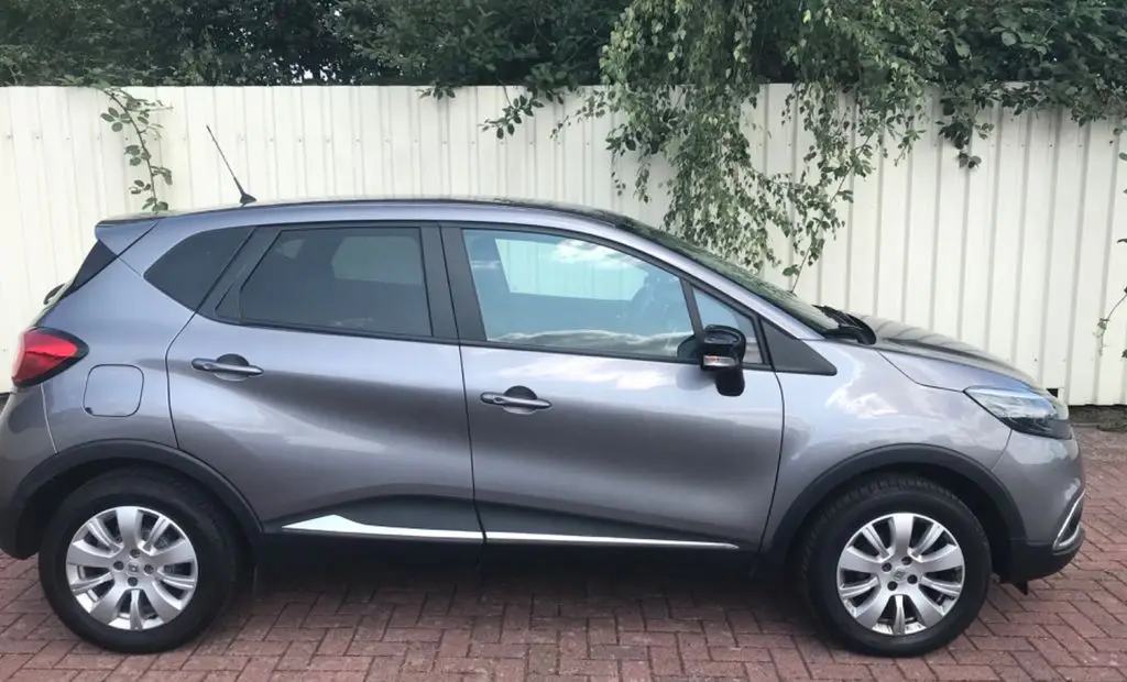 Photo 1 : Renault Captur 2016 Petrol