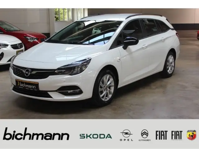 Photo 1 : Opel Astra 2021 Petrol