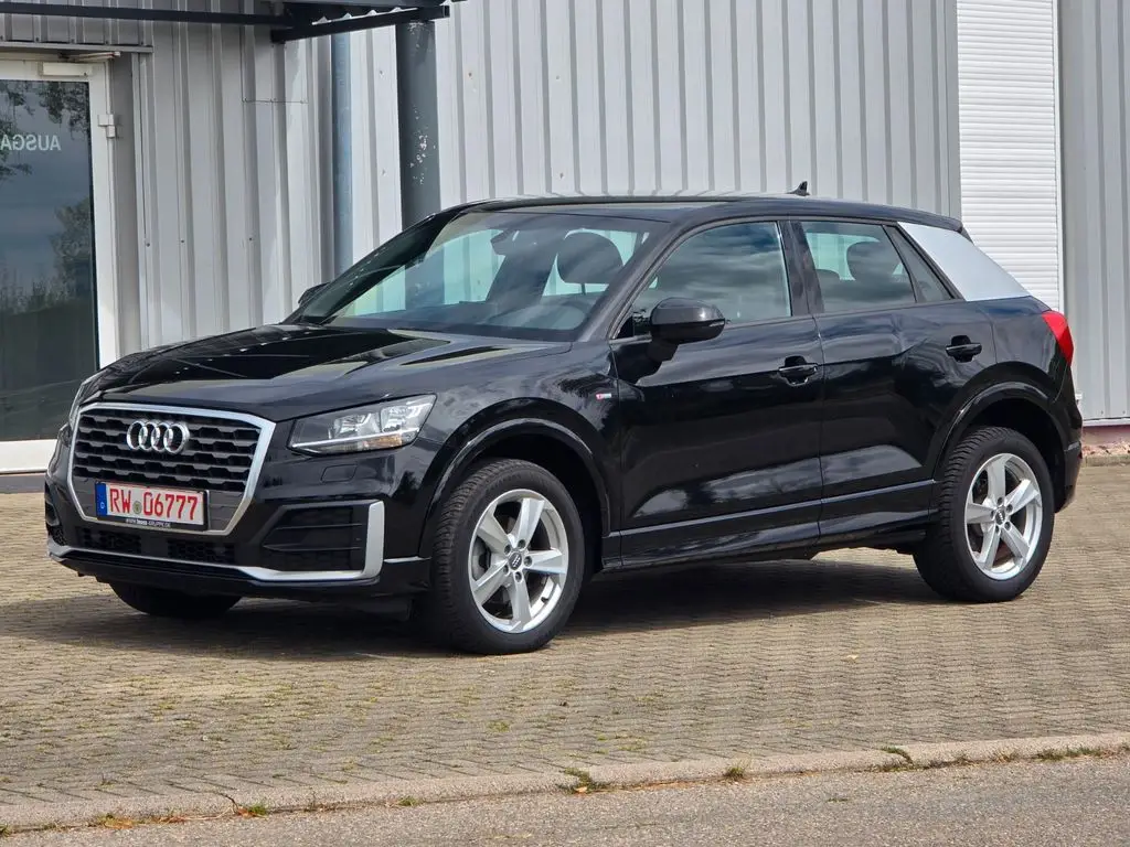 Photo 1 : Audi Q2 2019 Diesel