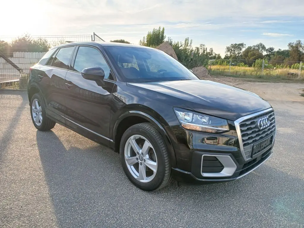 Photo 1 : Audi Q2 2019 Diesel