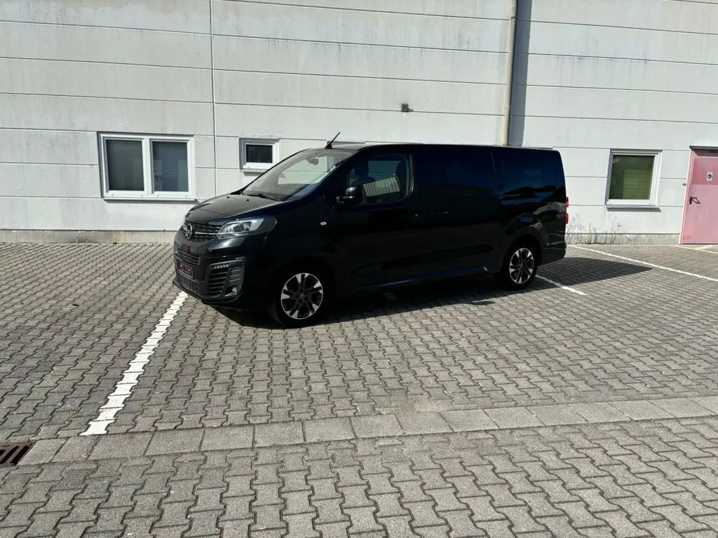 Photo 1 : Opel Zafira 2022 Diesel