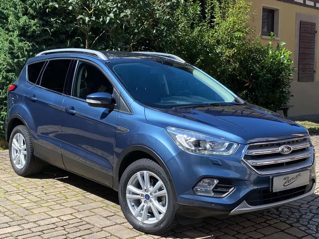 Photo 1 : Ford Kuga 2020 Essence