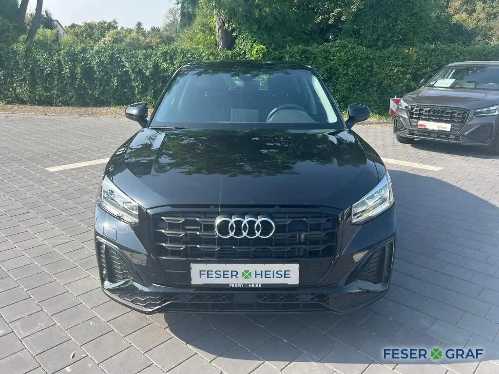 Photo 1 : Audi Q2 2023 Diesel