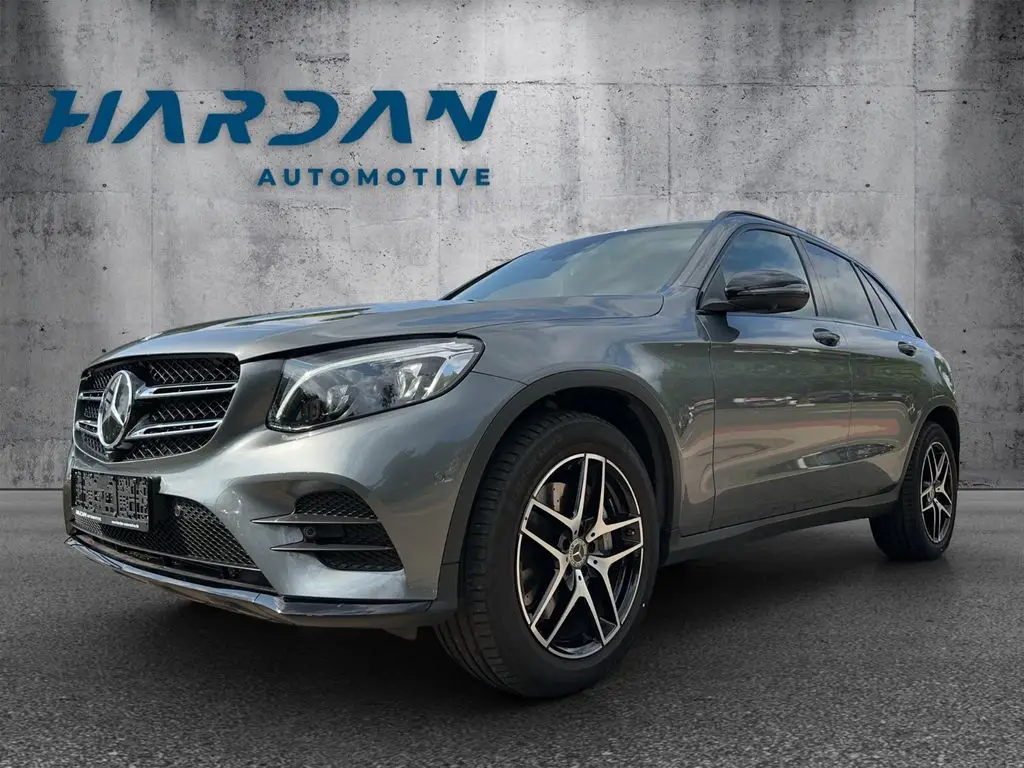 Photo 1 : Mercedes-benz Classe Glc 2016 Petrol