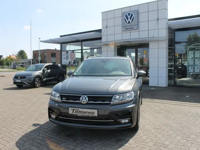 Photo 1 : Volkswagen Tiguan 2019 Essence