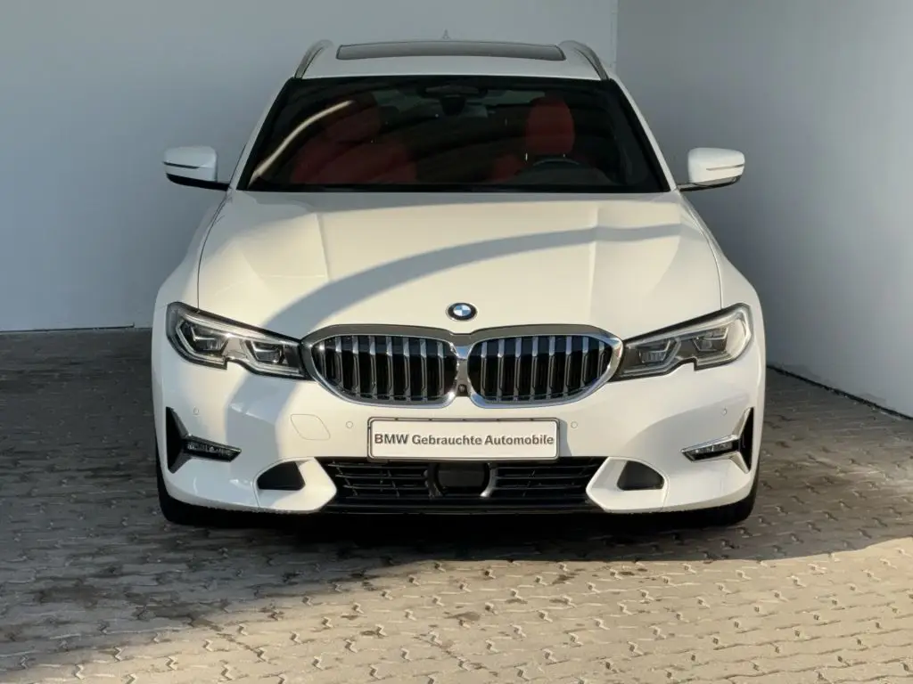 Photo 1 : Bmw Serie 3 2019 Diesel