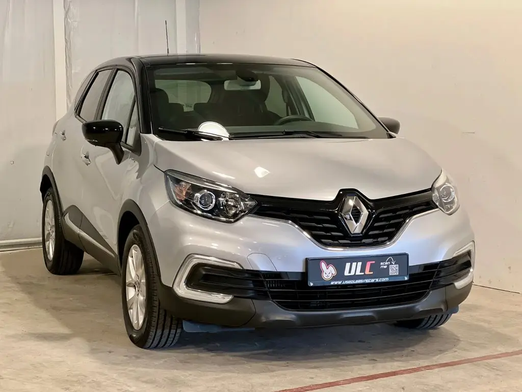 Photo 1 : Renault Captur 2018 Essence