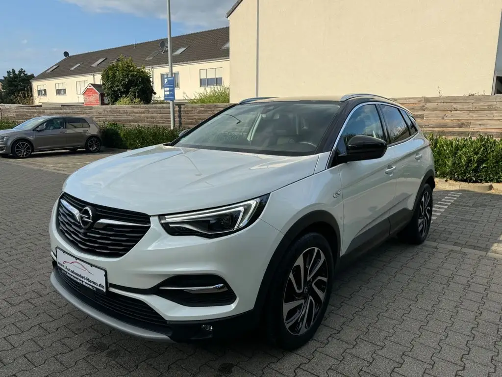 Photo 1 : Opel Grandland 2018 Essence