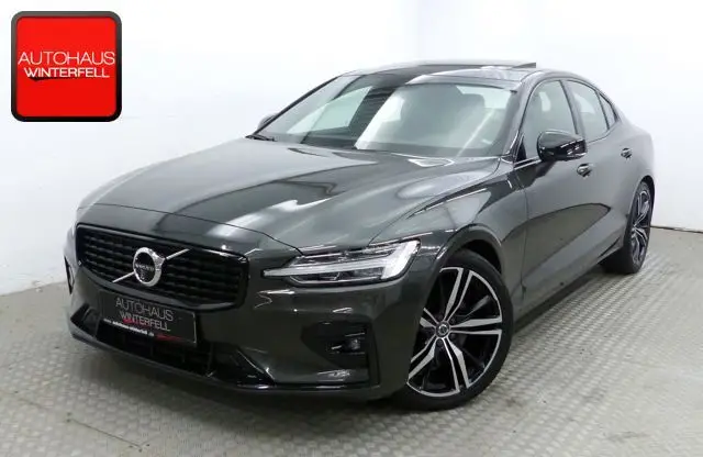 Photo 1 : Volvo S60 2022 Petrol