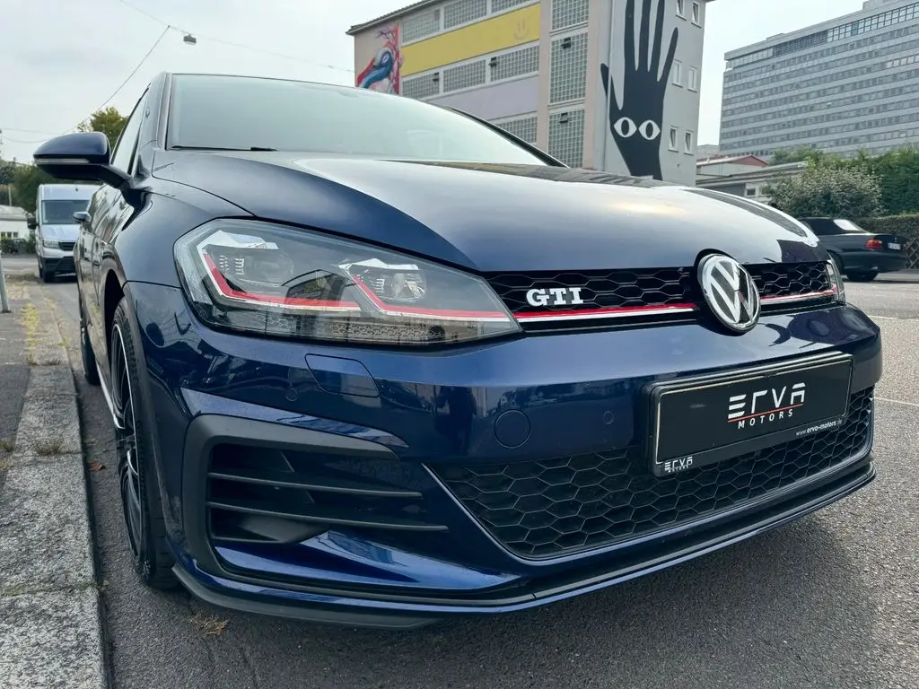 Photo 1 : Volkswagen Golf 2017 Essence