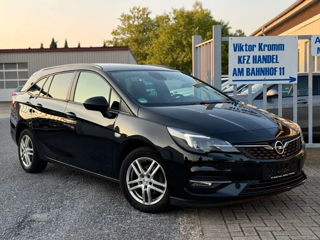 Photo 1 : Opel Astra 2021 Diesel