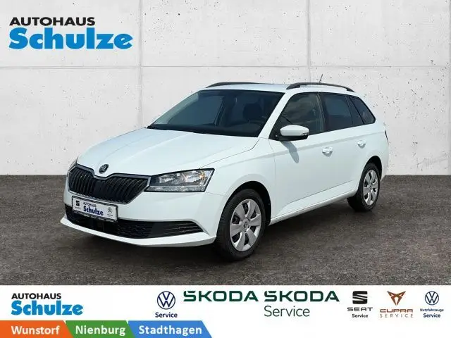 Photo 1 : Skoda Fabia 2019 Petrol