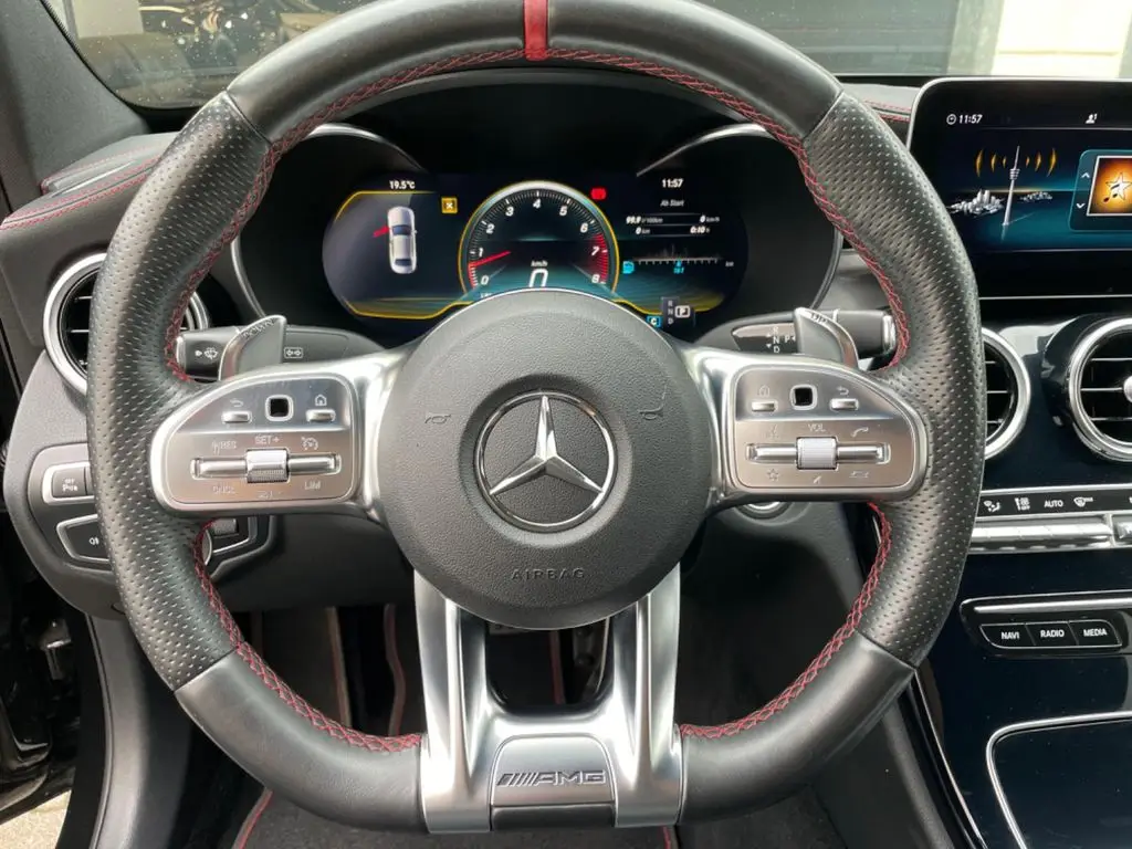 Photo 1 : Mercedes-benz Classe C 2019 Petrol