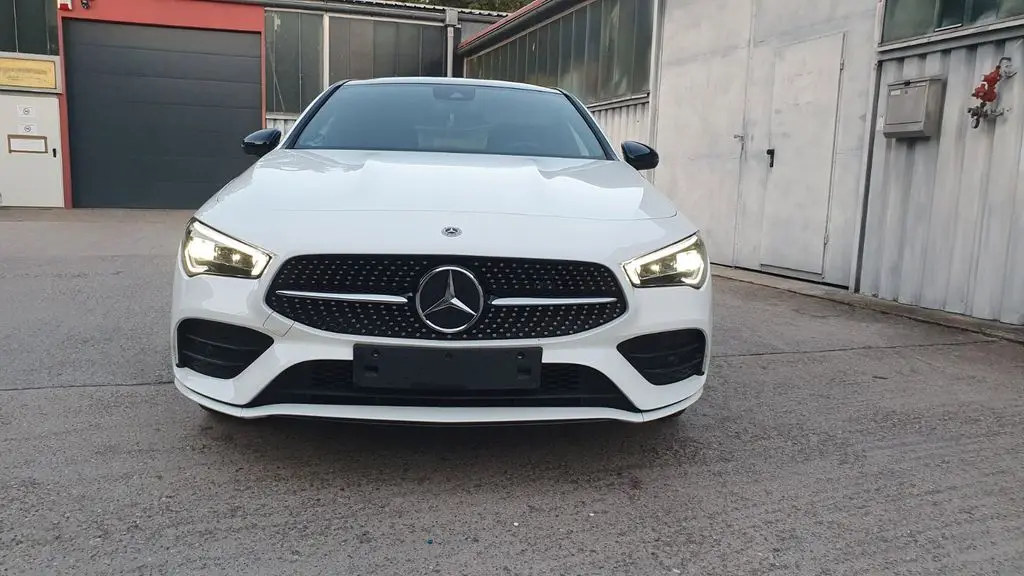 Photo 1 : Mercedes-benz Classe Cla 2022 Hybride