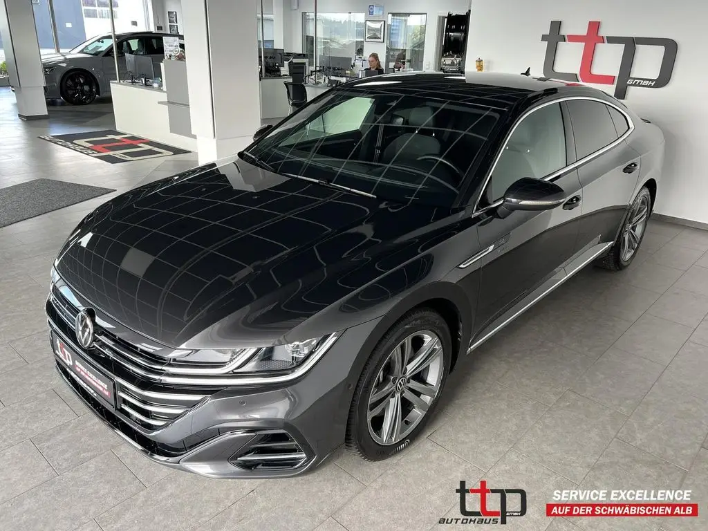 Photo 1 : Volkswagen Arteon 2023 Essence