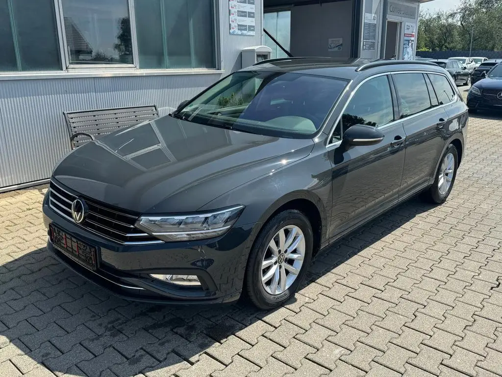 Photo 1 : Volkswagen Passat 2021 Diesel