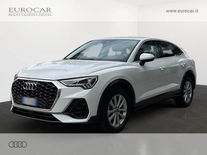 Photo 1 : Audi Q3 2021 Autres