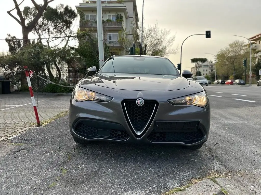 Photo 1 : Alfa Romeo Stelvio 2019 Diesel