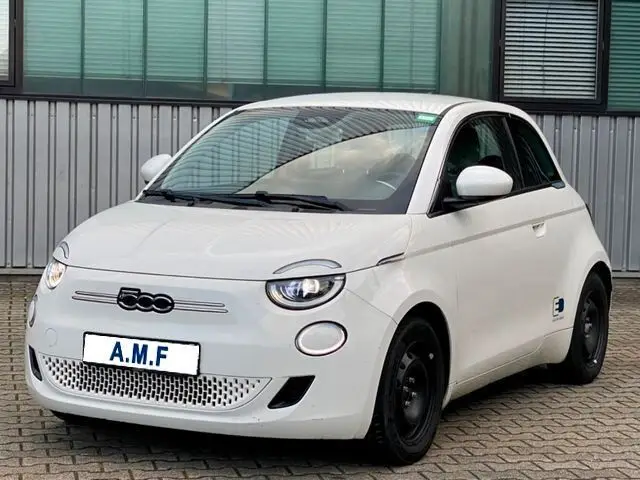 Photo 1 : Fiat 500 2021 Non renseigné