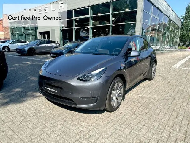 Photo 1 : Tesla Model Y 2022 Non renseigné