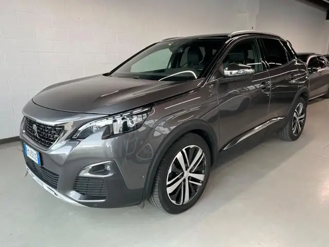 Photo 1 : Peugeot 3008 2017 Diesel