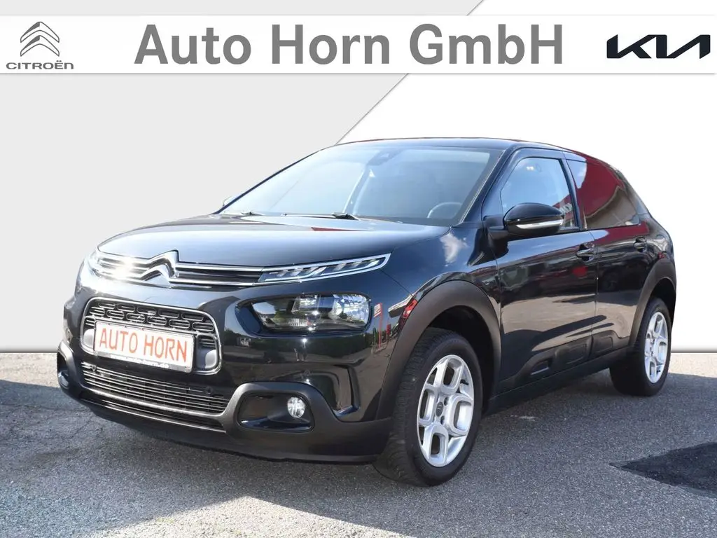 Photo 1 : Citroen C4 2019 Petrol