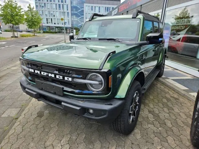 Photo 1 : Ford Bronco 2023 Petrol