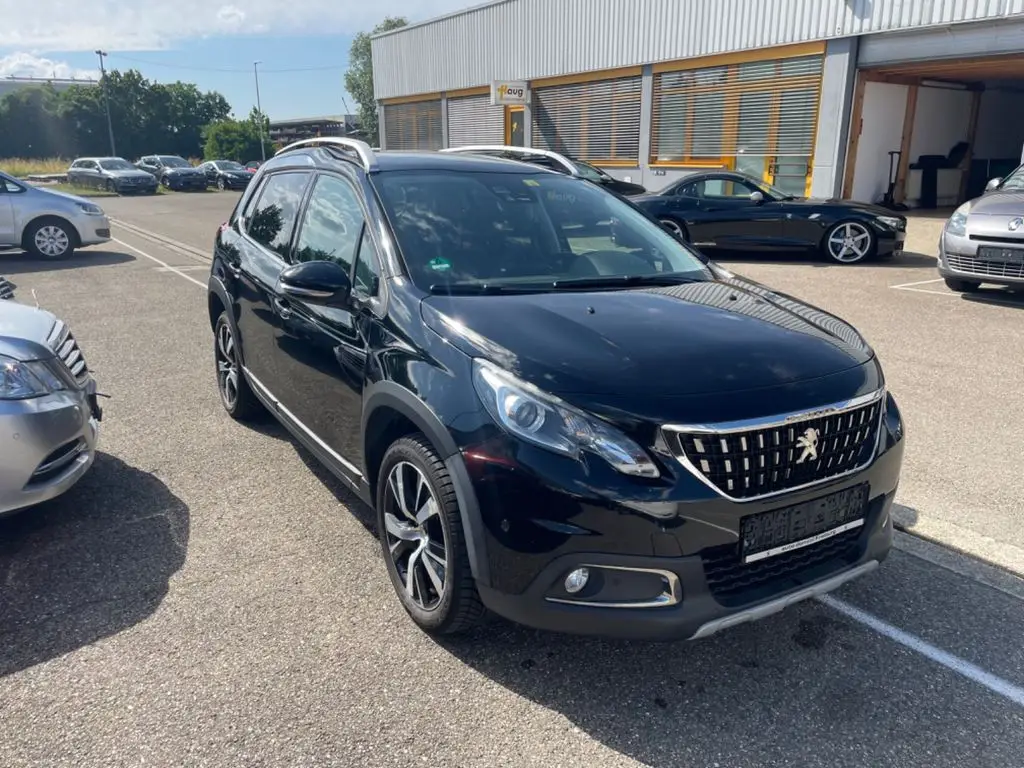 Photo 1 : Peugeot 2008 2017 Essence