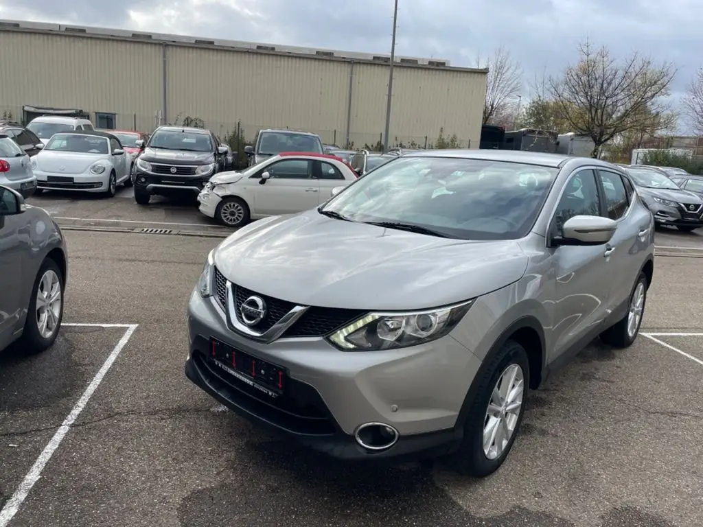 Photo 1 : Nissan Qashqai 2015 Diesel