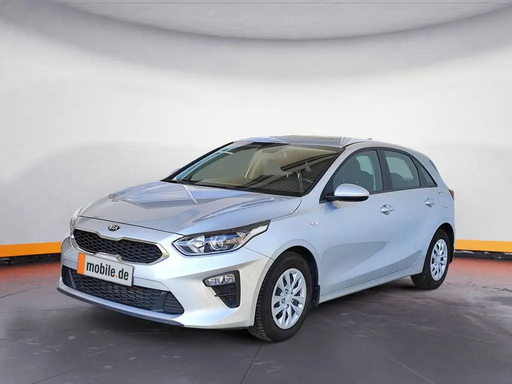 Photo 1 : Kia Ceed 2022 Essence