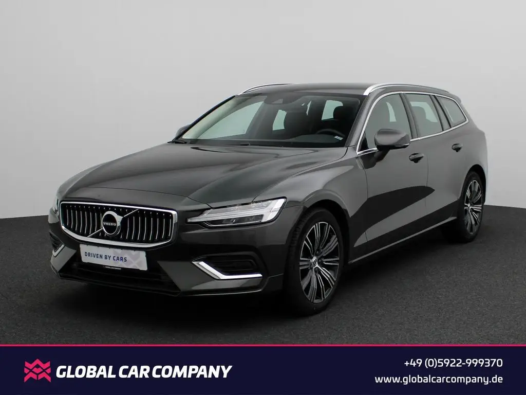 Photo 1 : Volvo V60 2022 Diesel