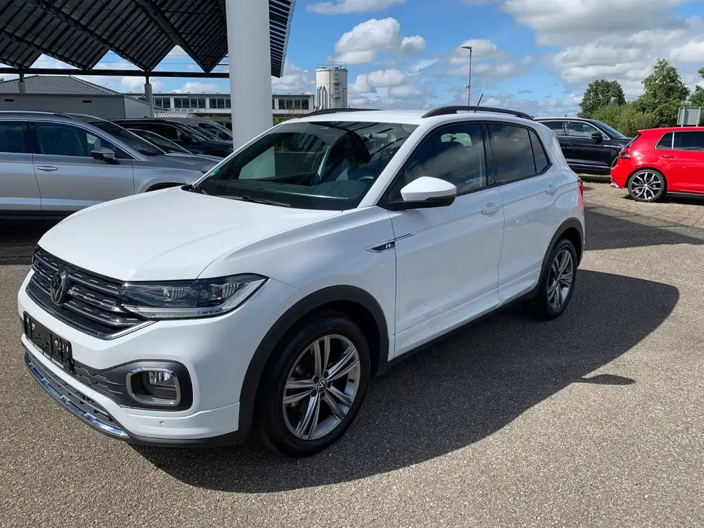 Photo 1 : Volkswagen T-cross 2023 Essence