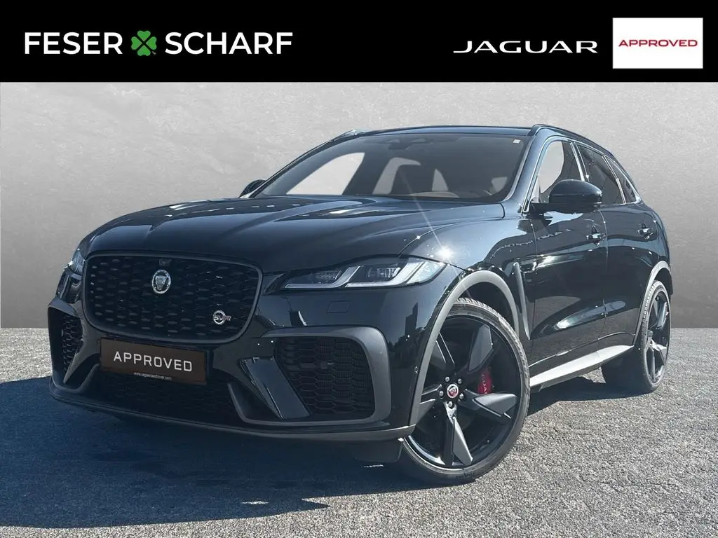 Photo 1 : Jaguar F-pace 2021 Essence