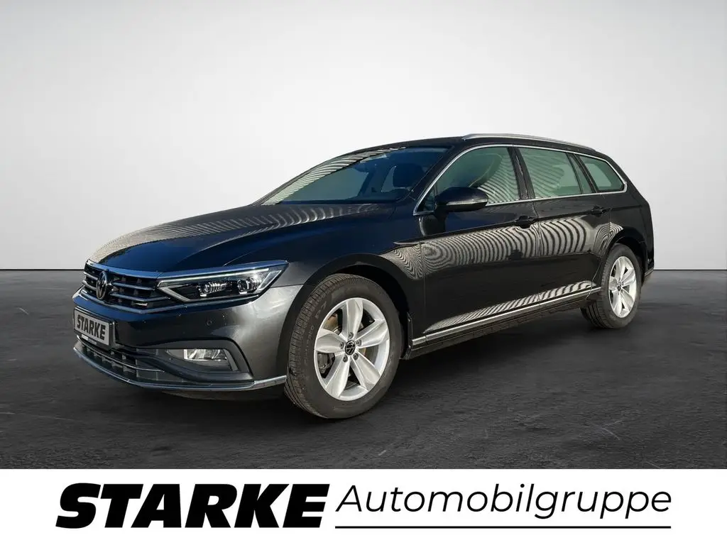 Photo 1 : Volkswagen Passat 2021 Diesel