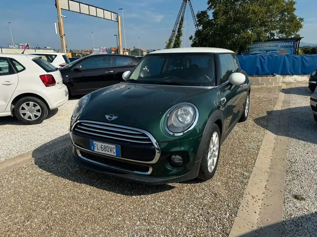 Photo 1 : Mini Cooper 2017 Diesel