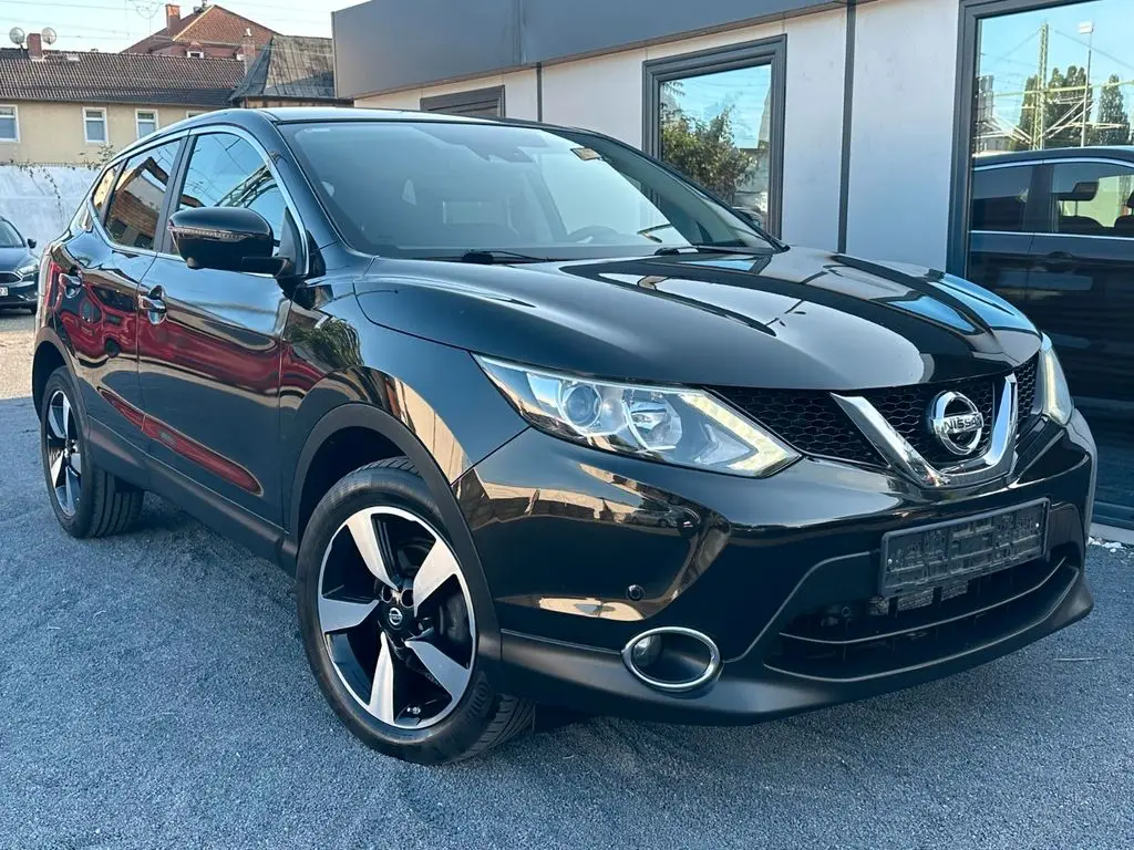 Photo 1 : Nissan Qashqai 2015 Diesel