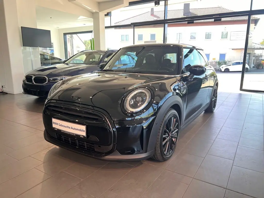 Photo 1 : Mini Cooper 2021 Petrol