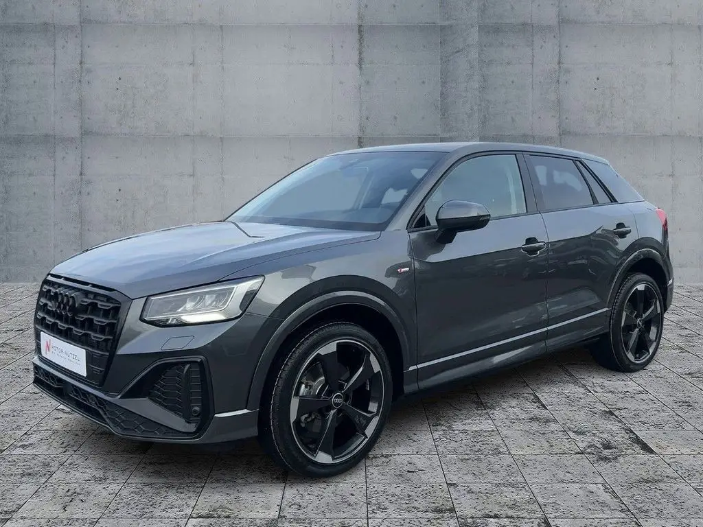 Photo 1 : Audi Q2 2024 Essence