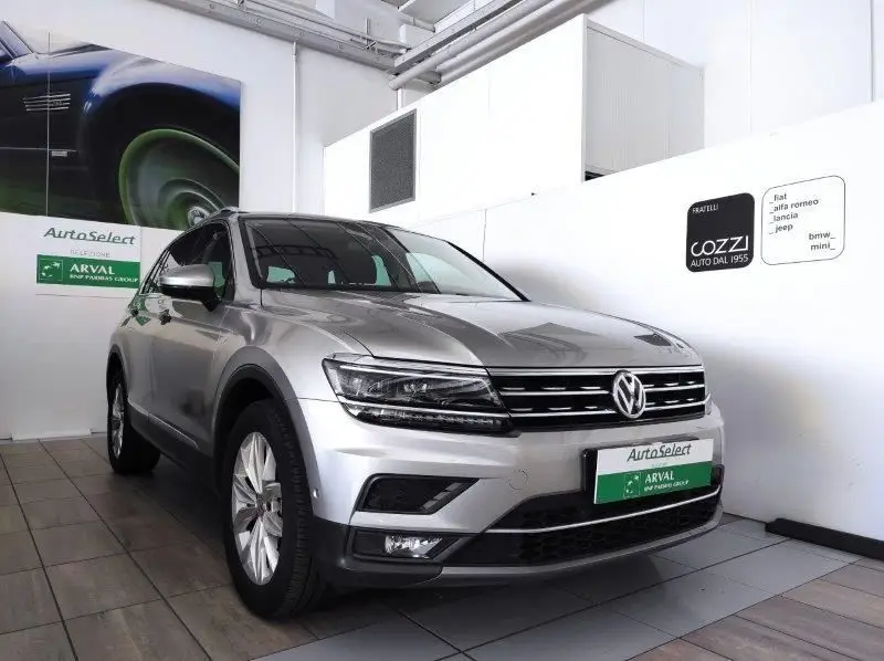 Photo 1 : Volkswagen Tiguan 2019 Diesel