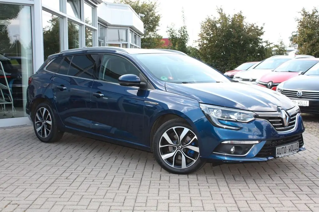 Photo 1 : Renault Megane 2019 Essence