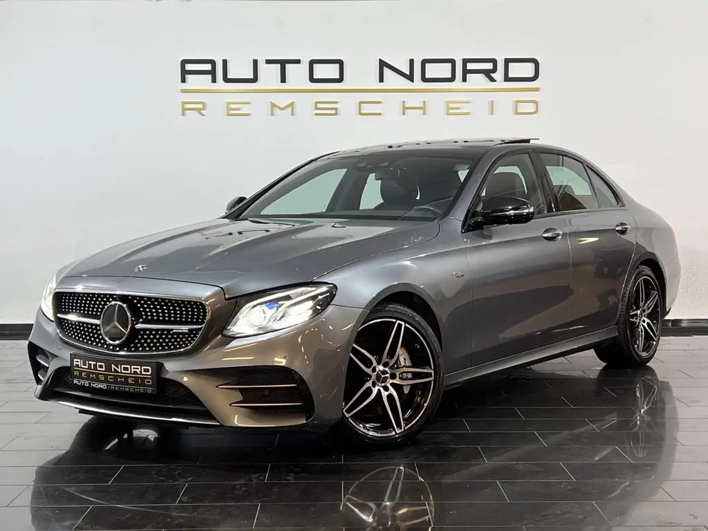 Photo 1 : Mercedes-benz Classe E 2019 Petrol